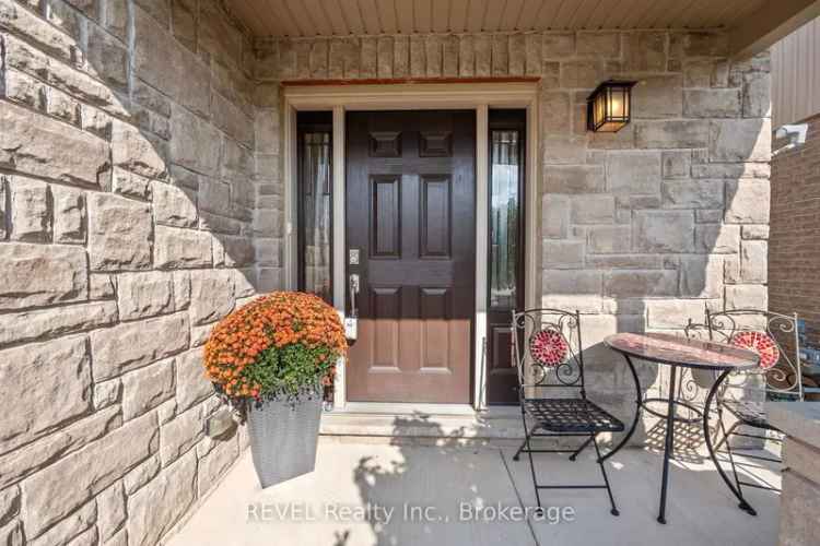 Spacious 4-Bedroom Home in Fernwood Estates Niagara Falls