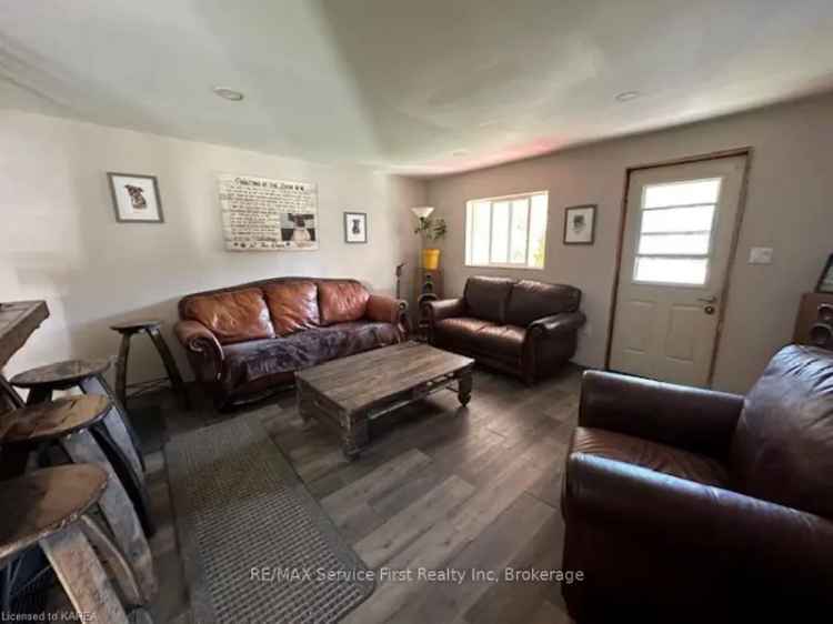 House For Sale in Havelock-Belmont-Methuen, Ontario