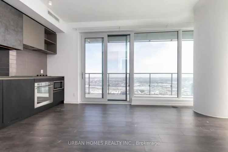 Rent 2 Bed 2 Bath Condo in Vaughan with World Class Amenities