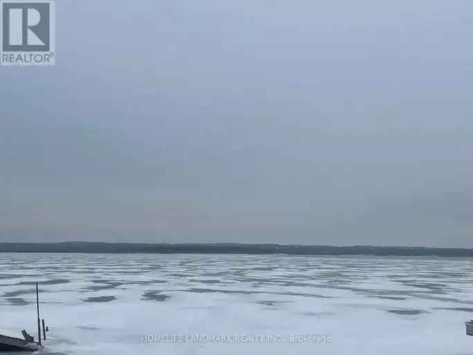 Waterfront Bungalow in Keswick - Newly Renovated