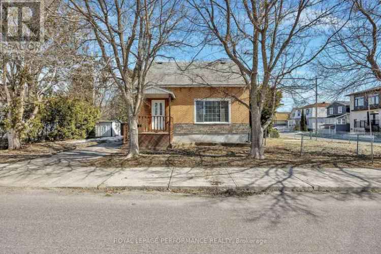 ROYAL LEPAGE PERFORMANCE REALTY