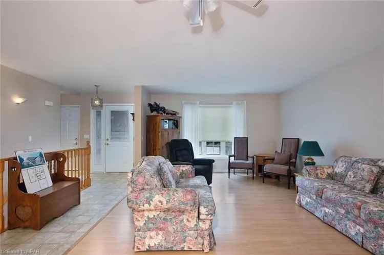 2 Bed 2 Bath Retirement Home in 55 Community