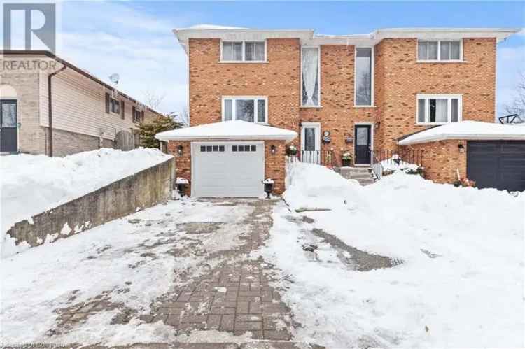 Updated 3-Bed, 4-Bath Semi-Detached Home Near Niagara Falls