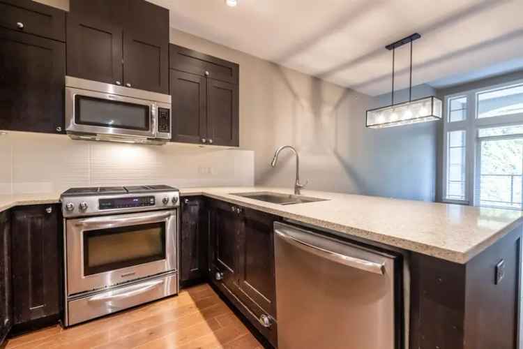 Edgewater Resort Condo: 1 Bed + Den, Top Floor,  Luxury Amenities