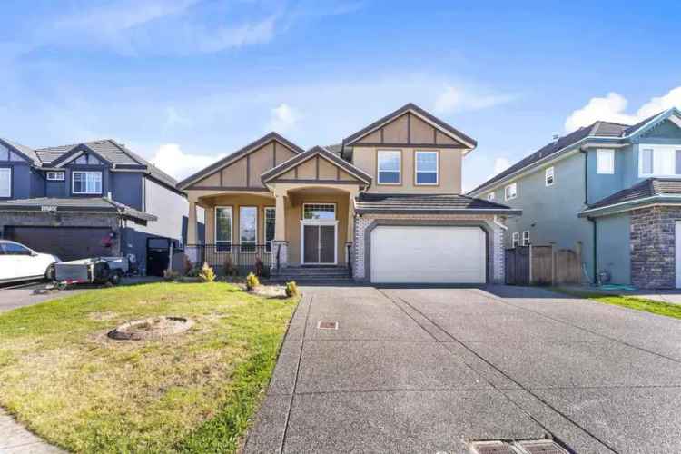 8 Bed 6 Bath Custom Home in Panorama Ridge