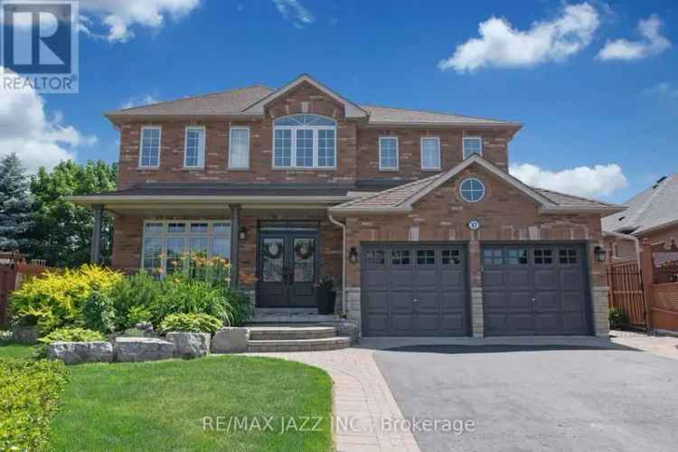 Buy Executive Style 2-Storey Home in Courtice with Pool and Ensuites