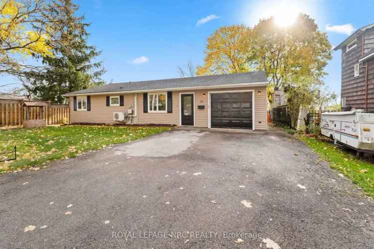 House For Sale in 33, Keel Street, Fort Erie, Ontario