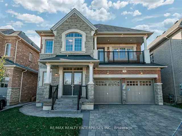 4 Bedroom 5 Bathroom Executive Family Home Brampton