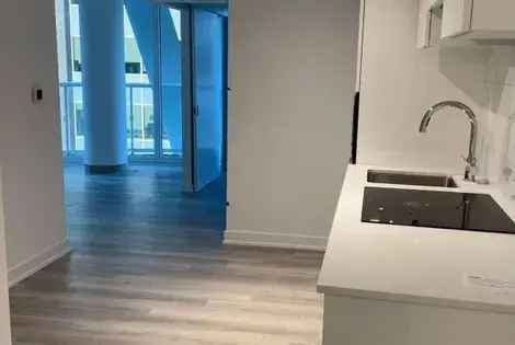 Luxury 2-Room Apartment 3520m2 Toronto Downtown