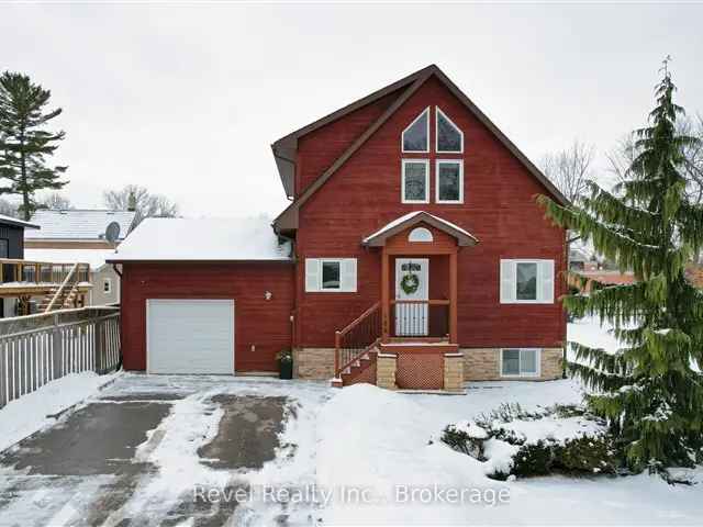 4-Bedroom Meaford Home Near Georgian Bay