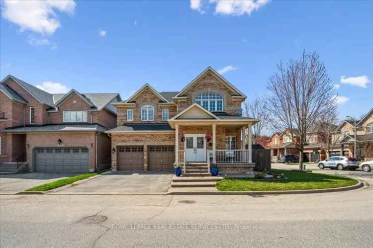 Luxury 4 1 Bedroom Home in Burlington Orchard Near Bronte Park