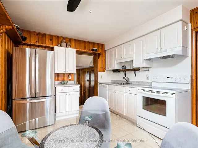 House For Sale in Kingston, Ontario