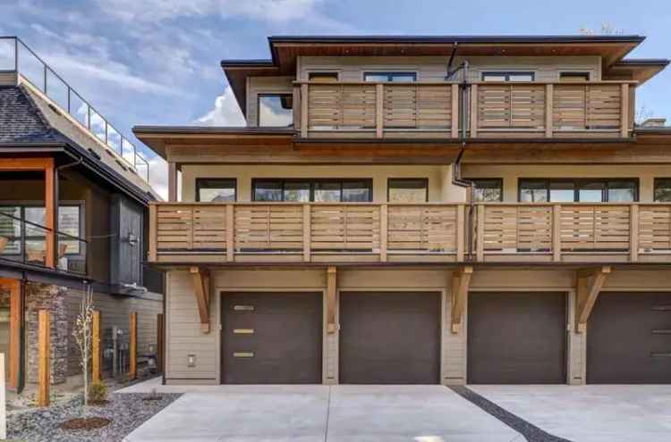 Duplex For Rent in Calgary, Alberta