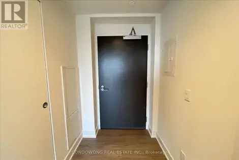 2 rooms apartment of 435 m² in Toronto