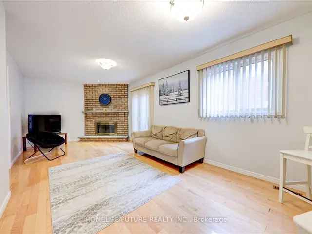 House For Rent in Mississauga, Ontario