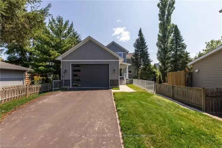 House For Sale in Owen Sound, Ontario