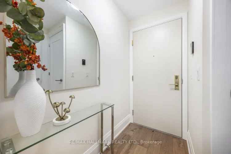 Rent Stunning 1 Bedroom Den Suite in Vibrant Yorkville Toronto