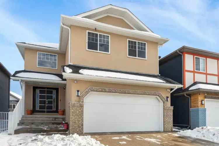 House For Sale in Calgary, Alberta