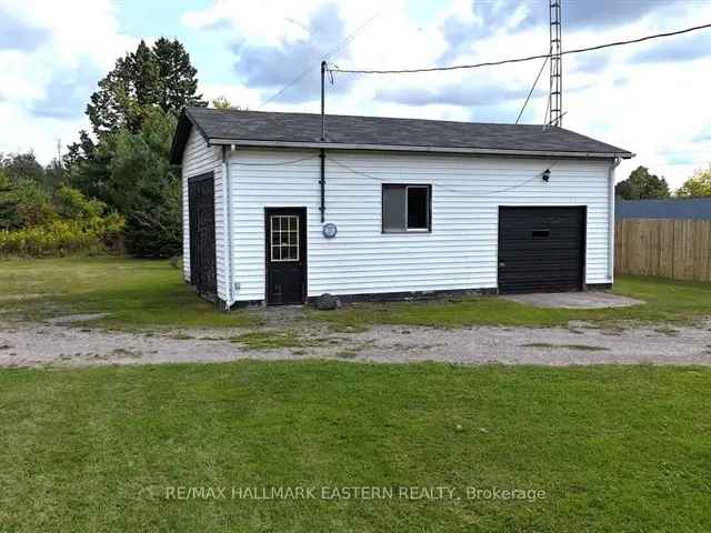 Havelock 3-Bedroom Bungalow - Cozy Rural Living