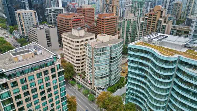 PH4 1238 BURRARD Street in Vancouver: Downtown VW Condo for sale in “Altadena” (Vancouver West)  : MLS®# R2909251