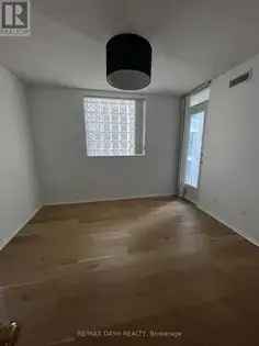 2 rooms apartment of 450 m² in Toronto