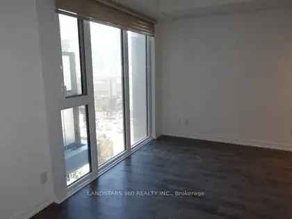 1 room apartment of 46 m² in Toronto