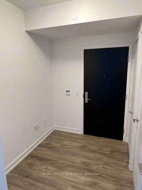 Condo For Sale in Strathroy-Caradoc, Ontario