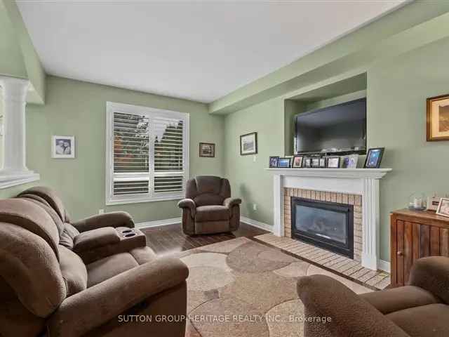 House For Sale in Pickering, Ontario