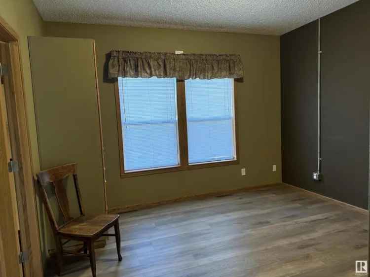 Office For Sale in Legal, Alberta