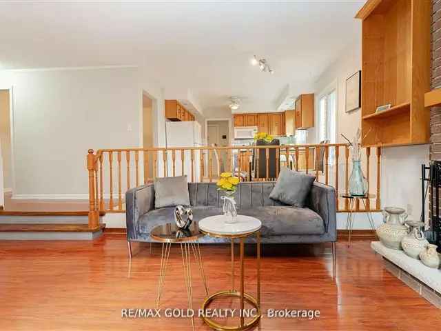 House For Sale in Brampton, Ontario