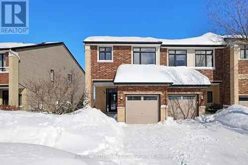 3 Bed 3 Bath Townhome in Bridlewood Ottawa