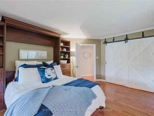 House For Sale in Thames Centre, Ontario