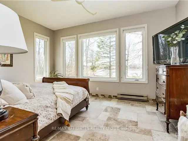 House For Sale in Merrickville-Wolford, Ontario