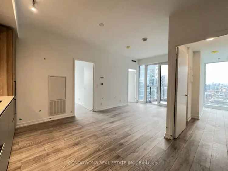 Rent Spacious 3 Bedroom Suite with Balcony in Downtown Toronto