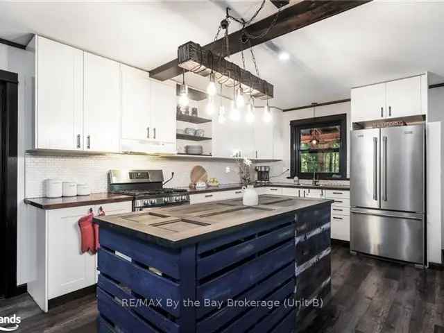 House For Sale in Chatsworth, Ontario