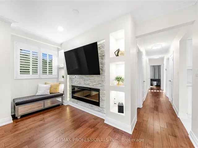 House For Sale in Toronto, Ontario