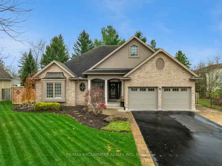 House For Sale in Pelham, Ontario