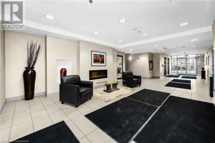 Apartment For Sale in 5317, Upper Middle Road, Burlington, Ontario