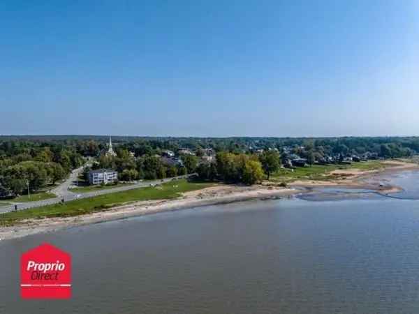 Lakefront Condo with Beach Access Two Bedrooms Garage Mauricie