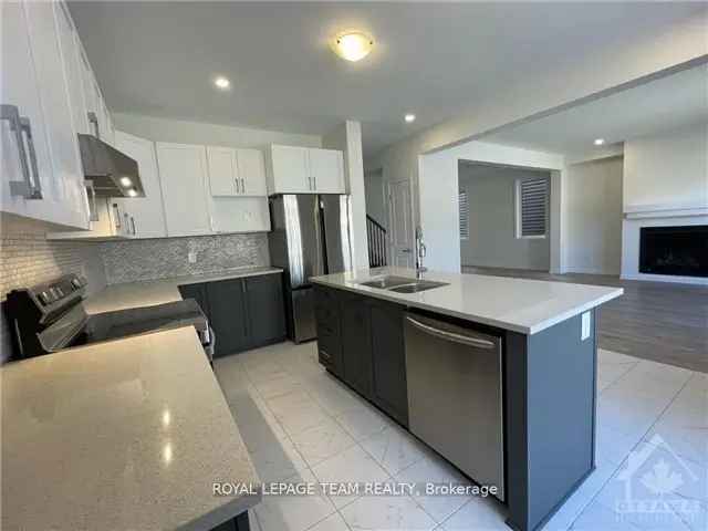 4 Bedroom Home in Kanata Lakes - Spacious Family Home