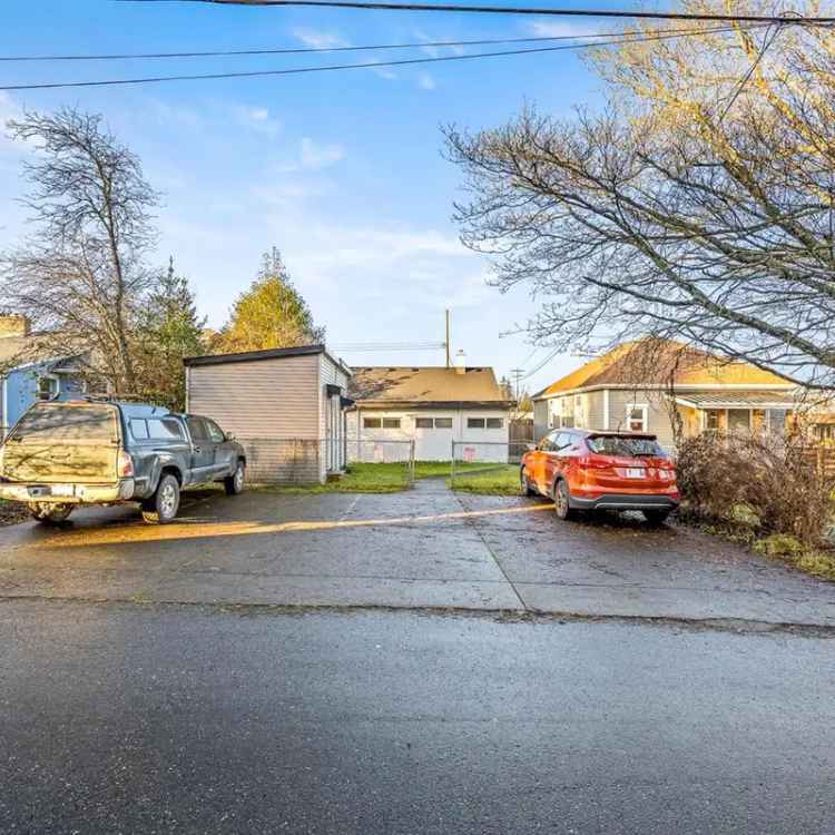 For Sale Unique Commercial Property in Downtown Courtenay with Potential