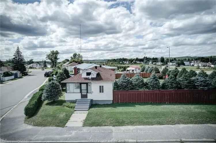 House For Sale in Greater Sudbury, Ontario