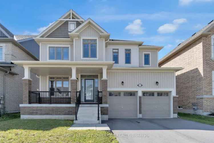 Collingwood Family Home Open Concept Living Near Skiing Golfing Beaches