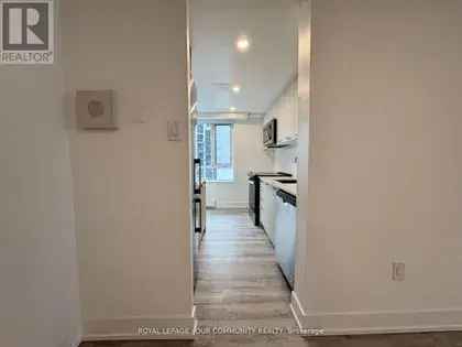 1 room apartment of 518 m² in Toronto