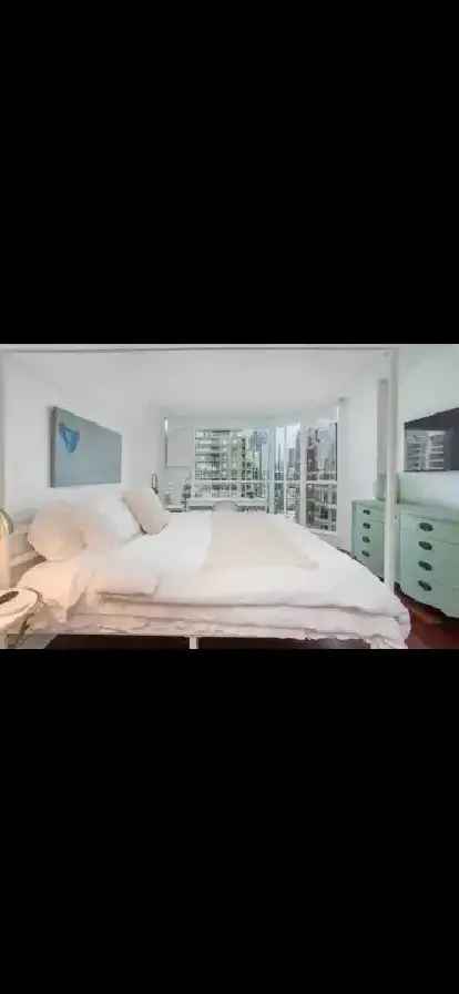 Luxury Furnished 1 Bed 1 Bath Sub Penthouse YALETOWN