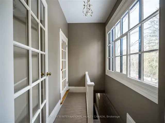 House For Sale in Dartmouth, null