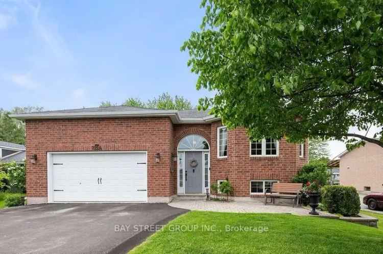 Direct Canal Front Custom Bungalow Lake Simcoe