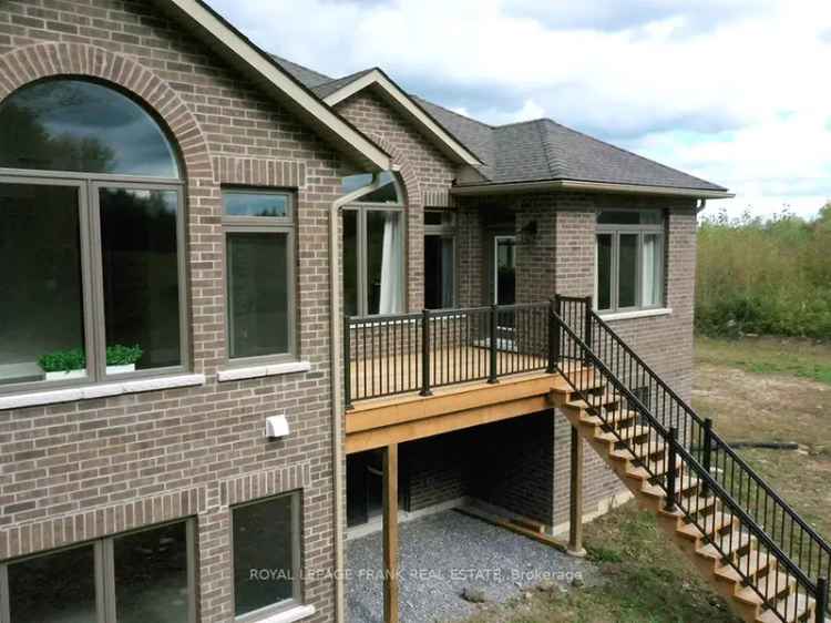 House For Sale in Kawartha Lakes, Ontario