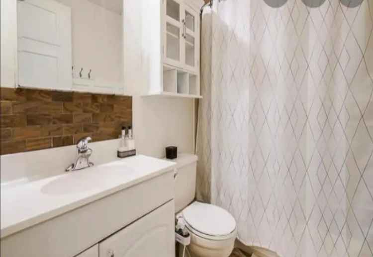 Guildford Condo for Sale - Updated Unit - Great for First Time Buyers and Investors