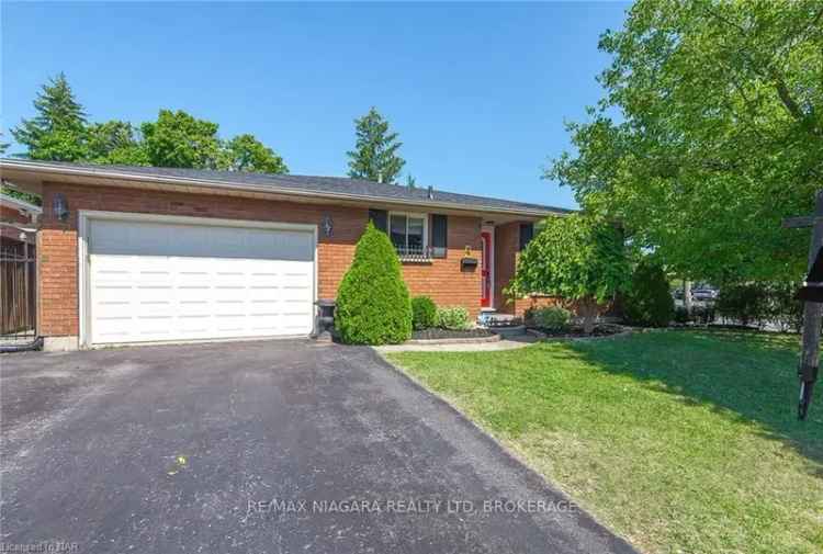 House For Sale in Welland, Ontario